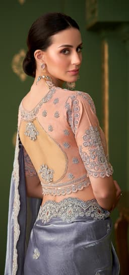 Elegant Wedding Saree Online
