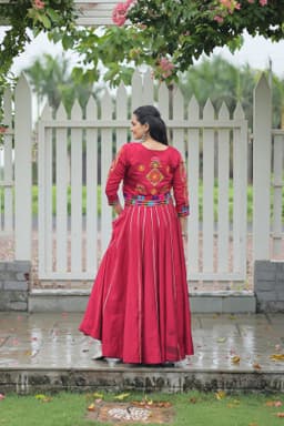 Maroon Kutchi Gamthi Lehenga for Navratri, Garba & Dandiya