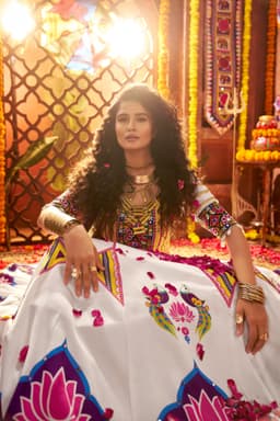 White Gaji Silk Navratri Lehenga Choli for Garba
