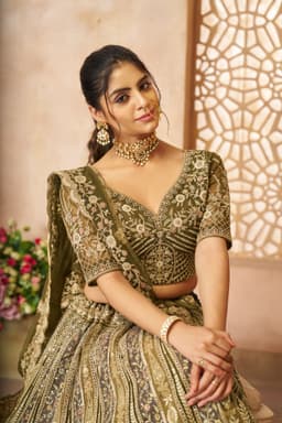 Mehendi Ceremony Bridal Lehenga Wtih Zari Embroidery