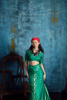 Emerald Green Saree with Gold Floral Woven Pallu