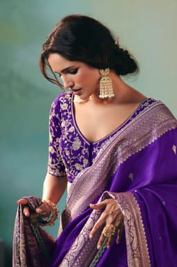 Purple Dola Silk Saree With Zari Border