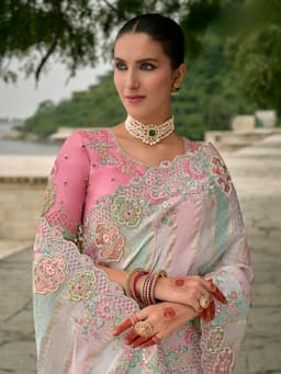 Pastel Pure Viscose Jacquard Khatli Bridal Saree